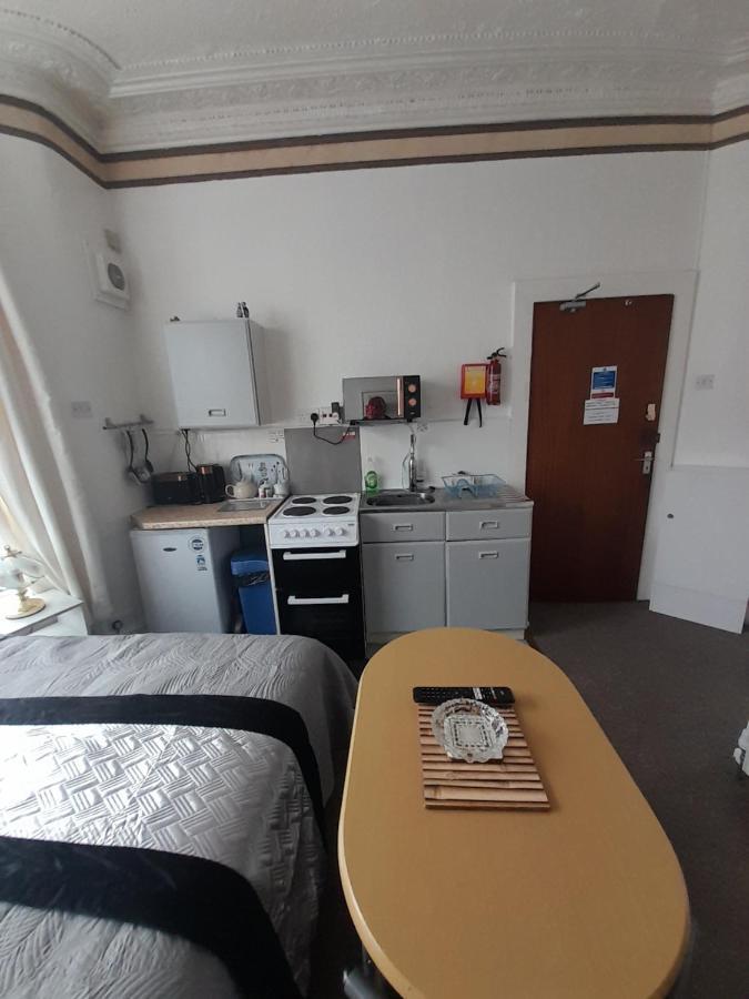 Nova Holiday Apartments ブラックプール エクステリア 写真
