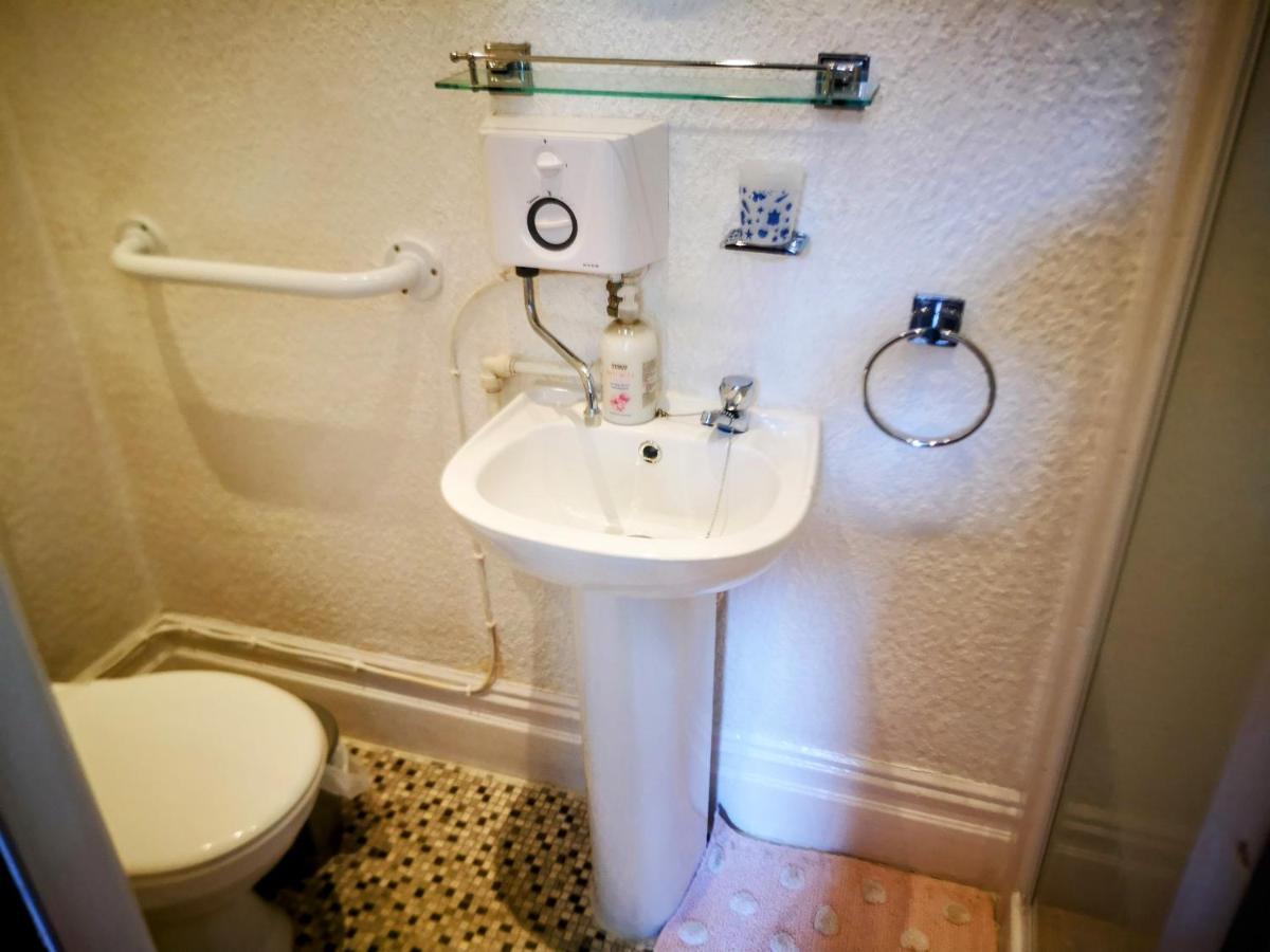Nova Holiday Apartments ブラックプール エクステリア 写真